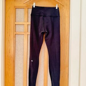 ALO Yoga Black Leggings